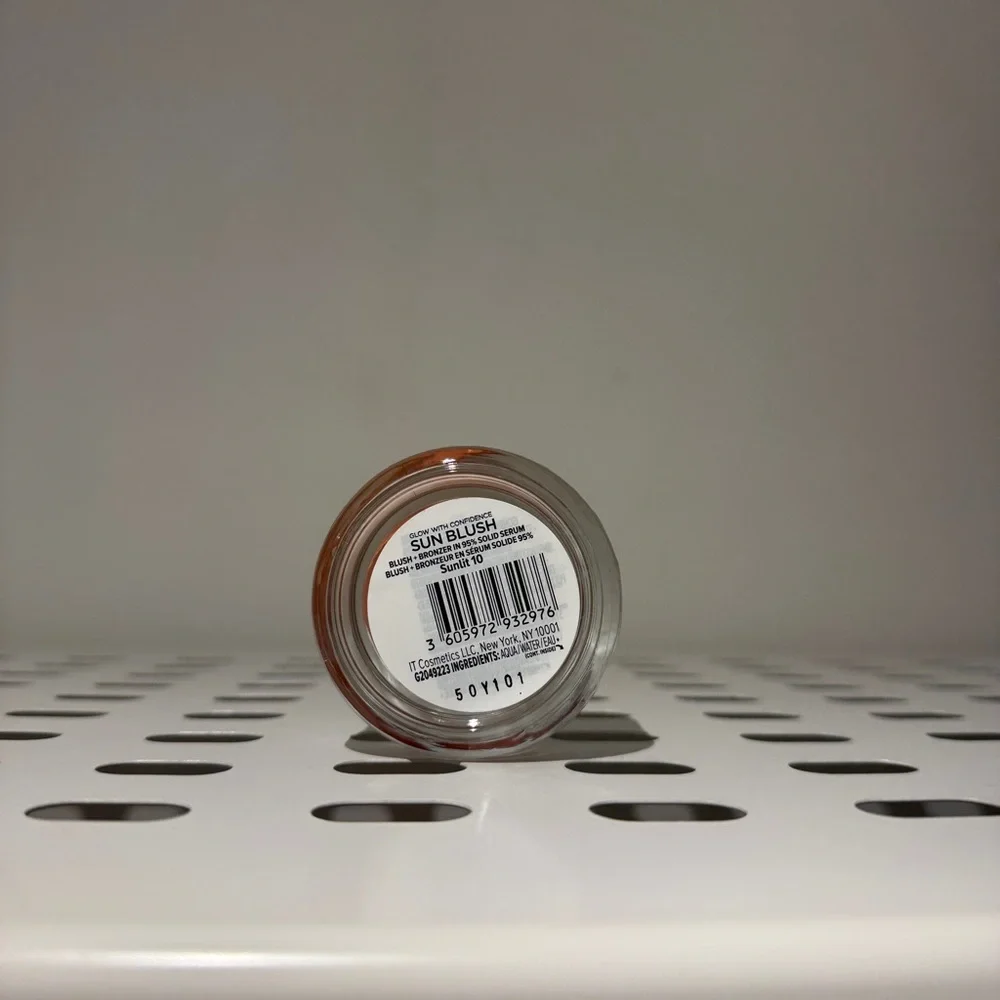 IT Cosmetics Glow with Confidence Sun Cream Blush - Sunlit 10 - Picture 4 of 4